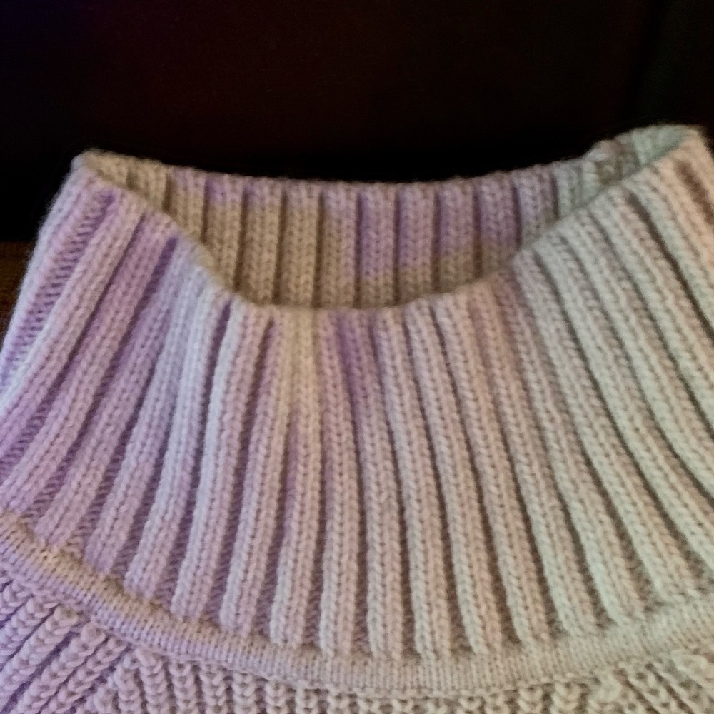 H&M ivory Cropped Mock! 💋 - Picture 4 of 5